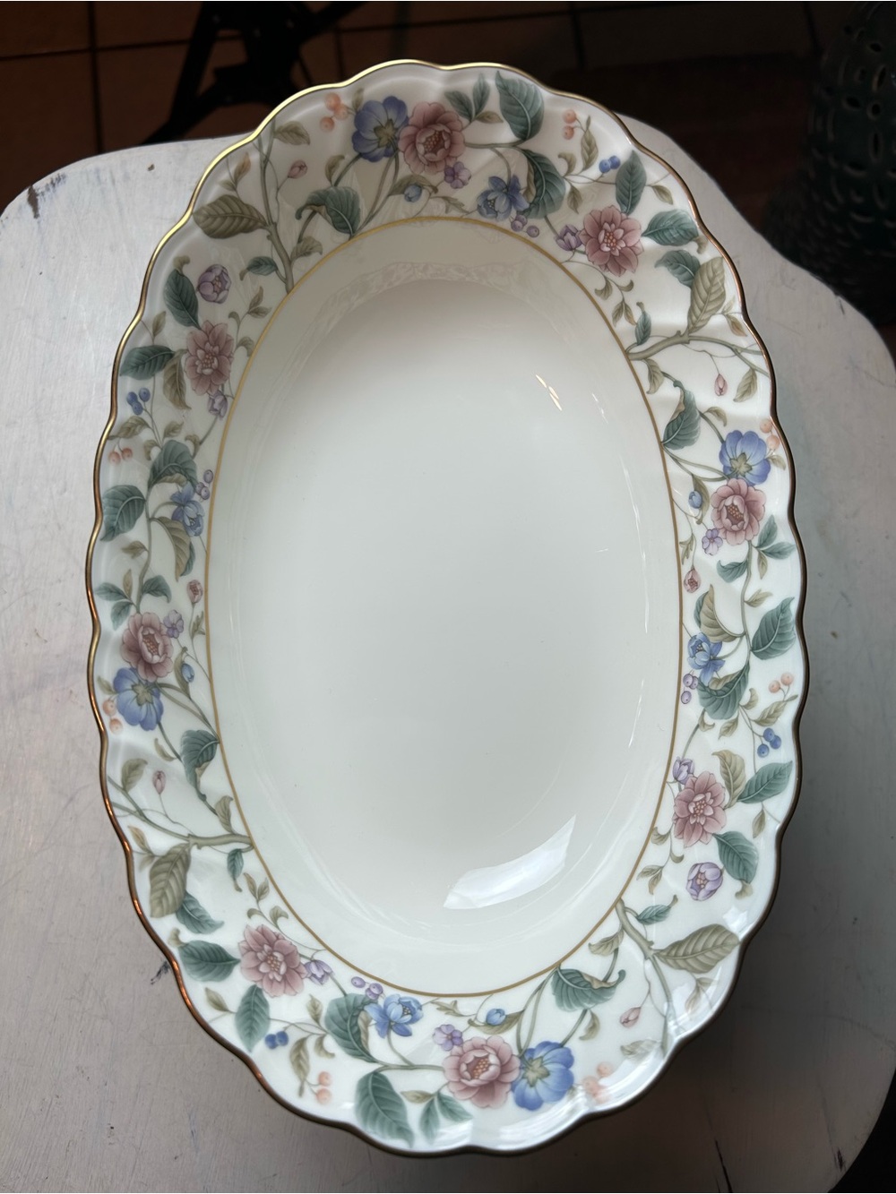 NORITAKE LA PRADA 4703 Bone China Oval Serving Bowl Gold Scalloped Cream Floral